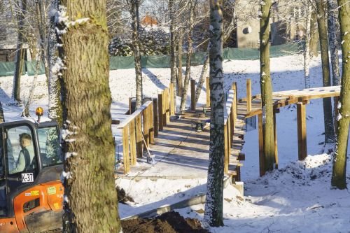 Park przy Gdańskiej "Małpi Gaj" - ścieżki zjazdowe